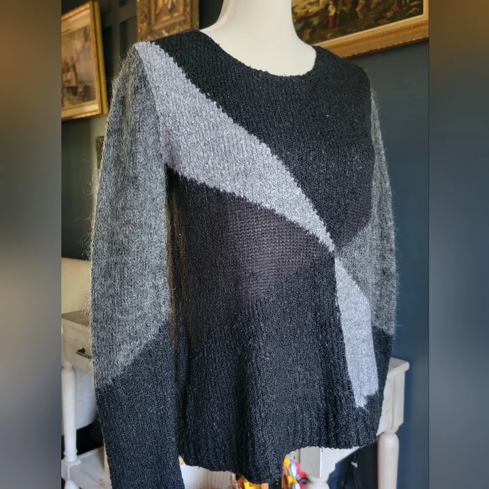 Alice +‎ Olivia Colorblock Pullover Sweater Size Small